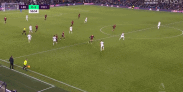 孔帕尼：我们不能变得傲慢，必须学会珍惜这些艰难的胜利（孔帕尼：别自满，珍惜每一场来之不易的胜利）