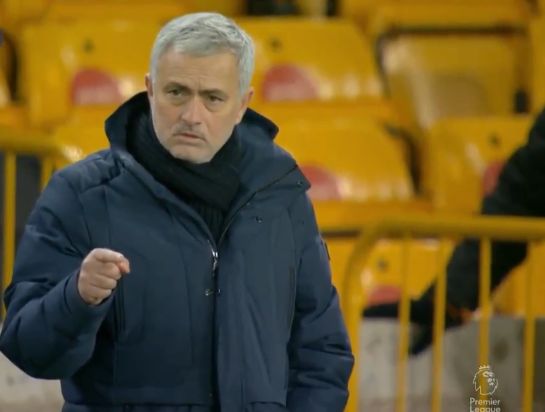 巴萨对阵奥萨苏纳的比赛召集：蓝红军团能否继续扩大领先优势？（巴萨战奥萨苏纳大名单出炉：蓝红军团能否再度扩大领先？）