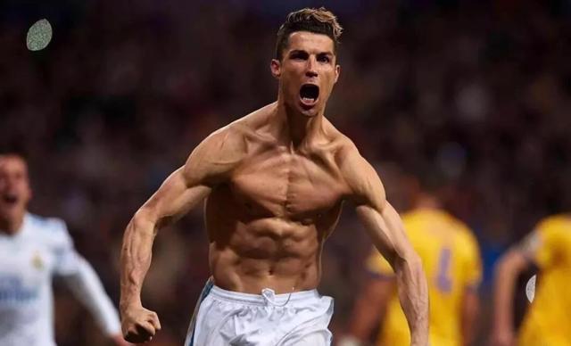 里程碑！唐斯生涯总得分突破15000分大关（唐斯达成生涯15000分里程碑）