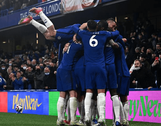 伤愈复出，卡瓦尼时隔两个月再次代表博卡出场并打进一粒点球（阔别两月复出，卡瓦尼重返博卡点球建功）